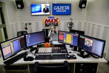 Radio-Mix-estreia-na-983-FM-em-parceria-com-a-Rede0040150300-xs.jpg