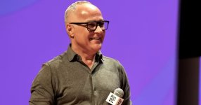 Chefão da TV Globo mente audiência e vira alvo de desconfiança na Rio2C
